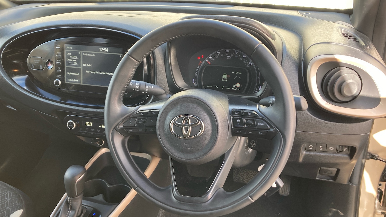 Used Toyota Aygo X 2022 for sale - 76427764: Photo 8