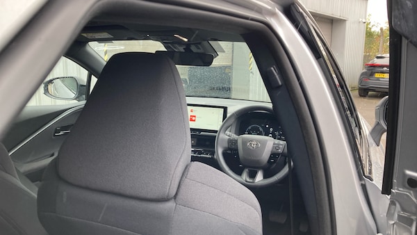Used Toyota C-HR 2023 for sale - 76184299: Photo 20