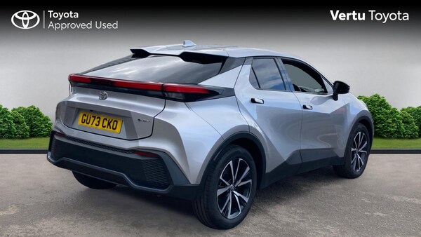 Used Toyota C-HR 2023 for sale - 76184299: Photo 2