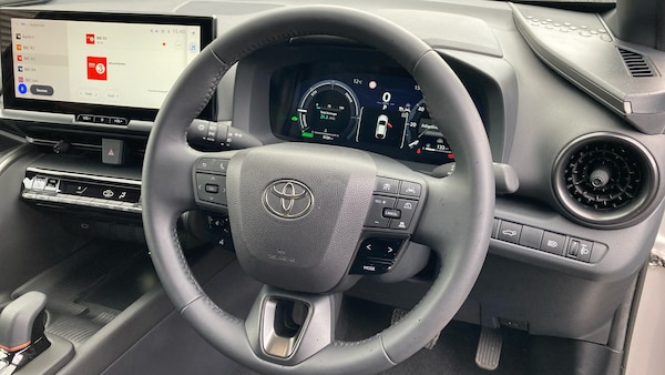 Used Toyota C-HR 2023 for sale - 76184299: Photo 8