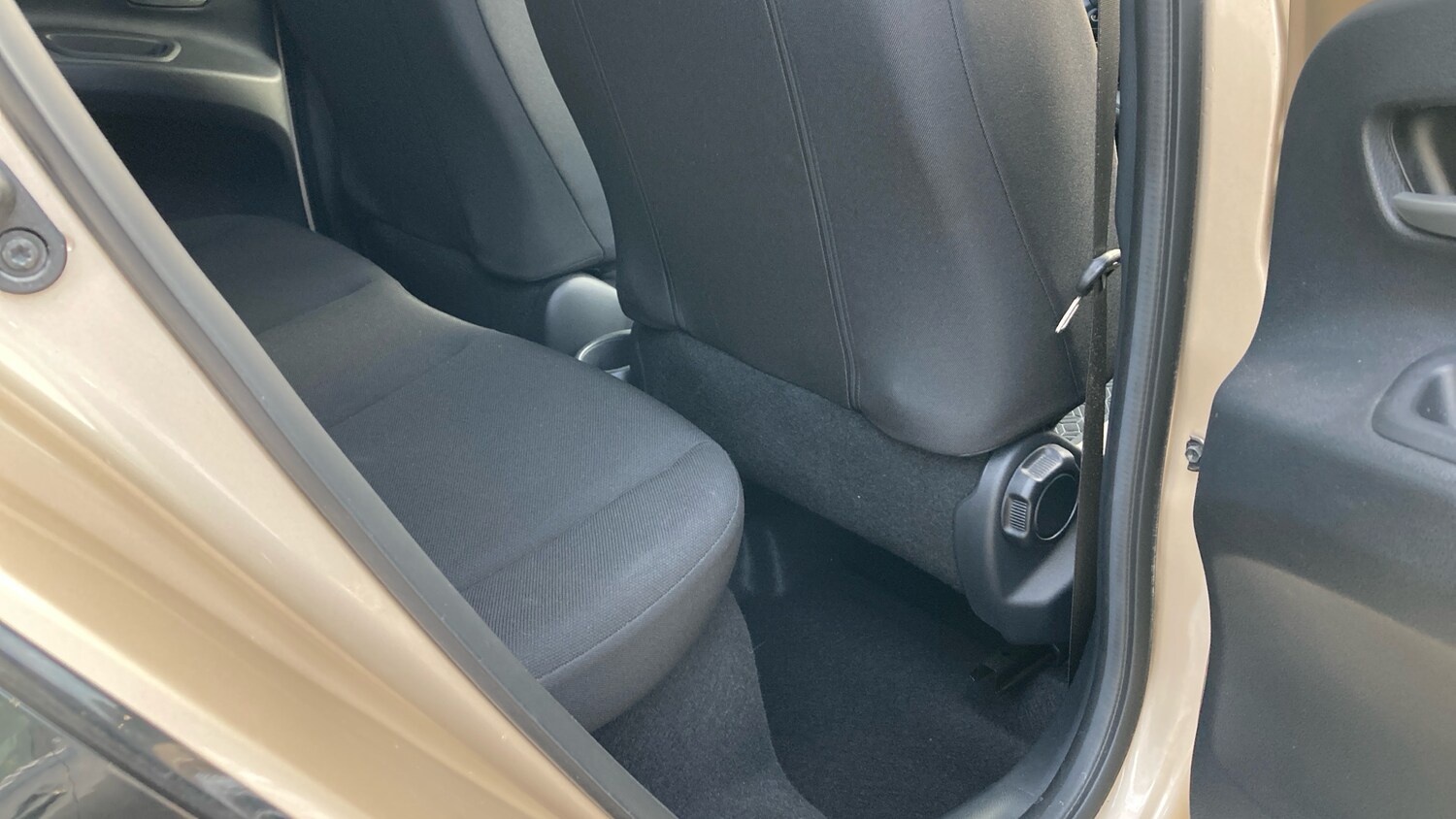 Used Toyota Aygo X 2022 for sale - 78125060: Photo 12