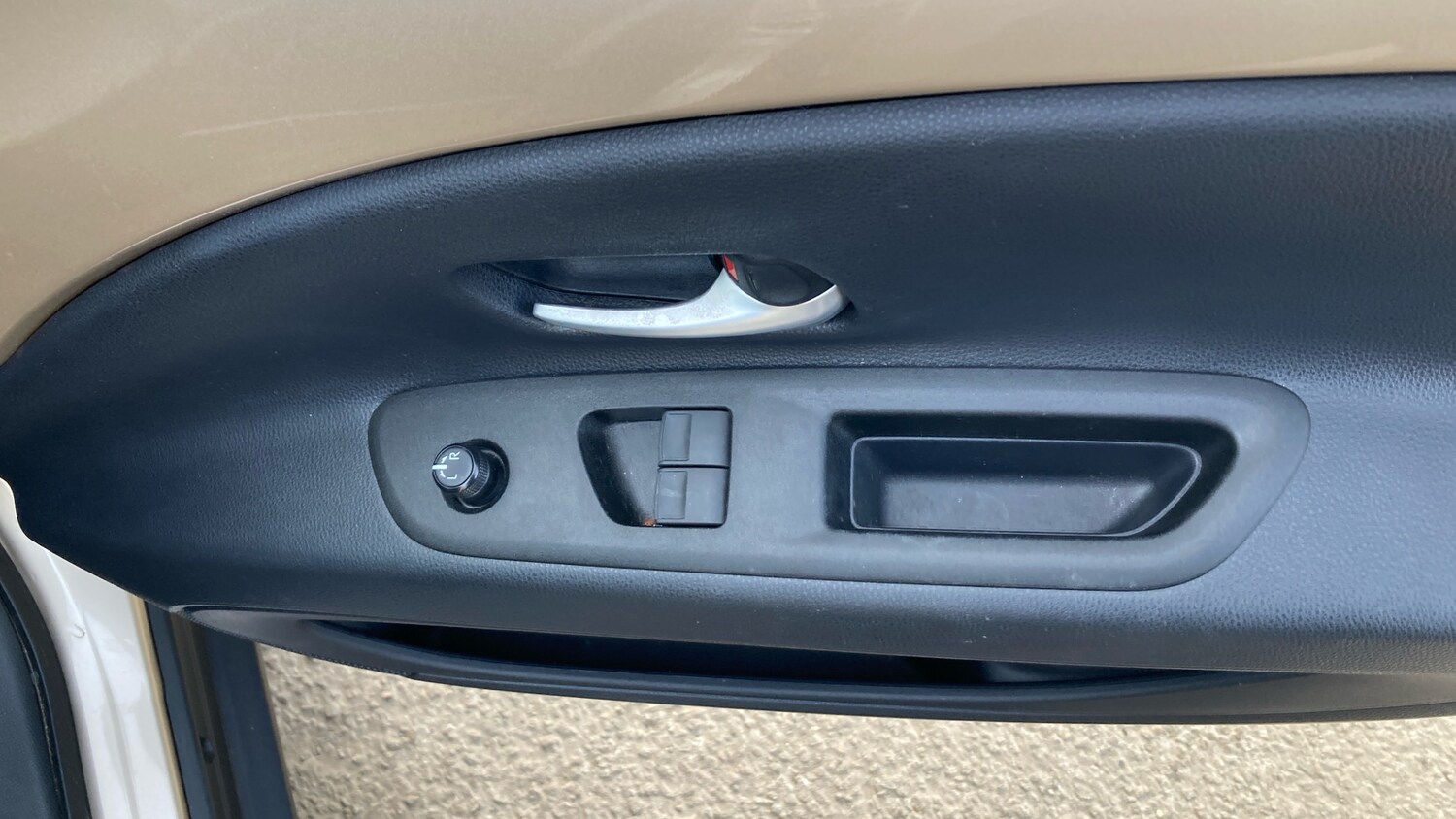 Used Toyota Aygo X 2022 for sale - 78125060: Photo 28