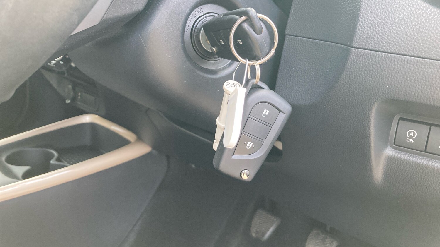 Used Toyota Aygo X 2022 for sale - 78125060: Photo 31