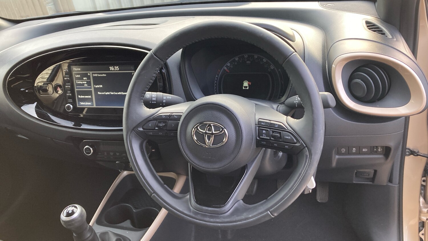 Used Toyota Aygo X 2022 for sale - 78125060: Photo 6