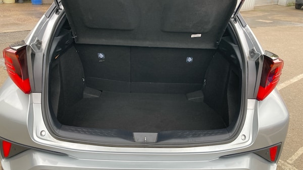 Used Toyota C-HR 2023 for sale - 76076294: Photo 14