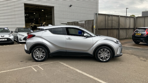 Used Toyota C-HR 2023 for sale - 76076294: Photo 16