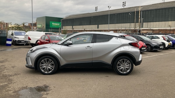 Used Toyota C-HR 2023 for sale - 76076294: Photo 17