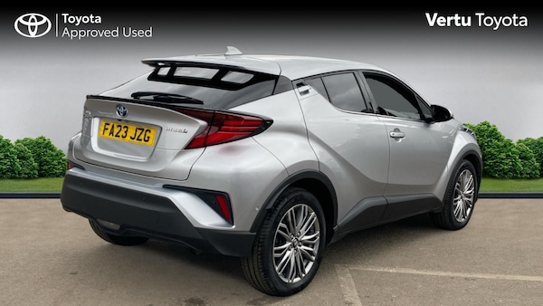 Used Toyota C-HR 2023 for sale - 76076294: Photo 2