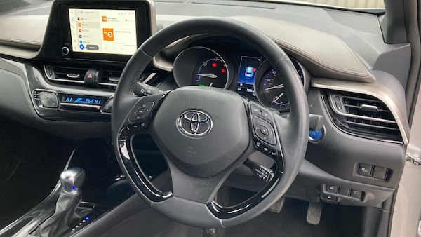 Used Toyota C-HR 2023 for sale - 76076294: Photo 6