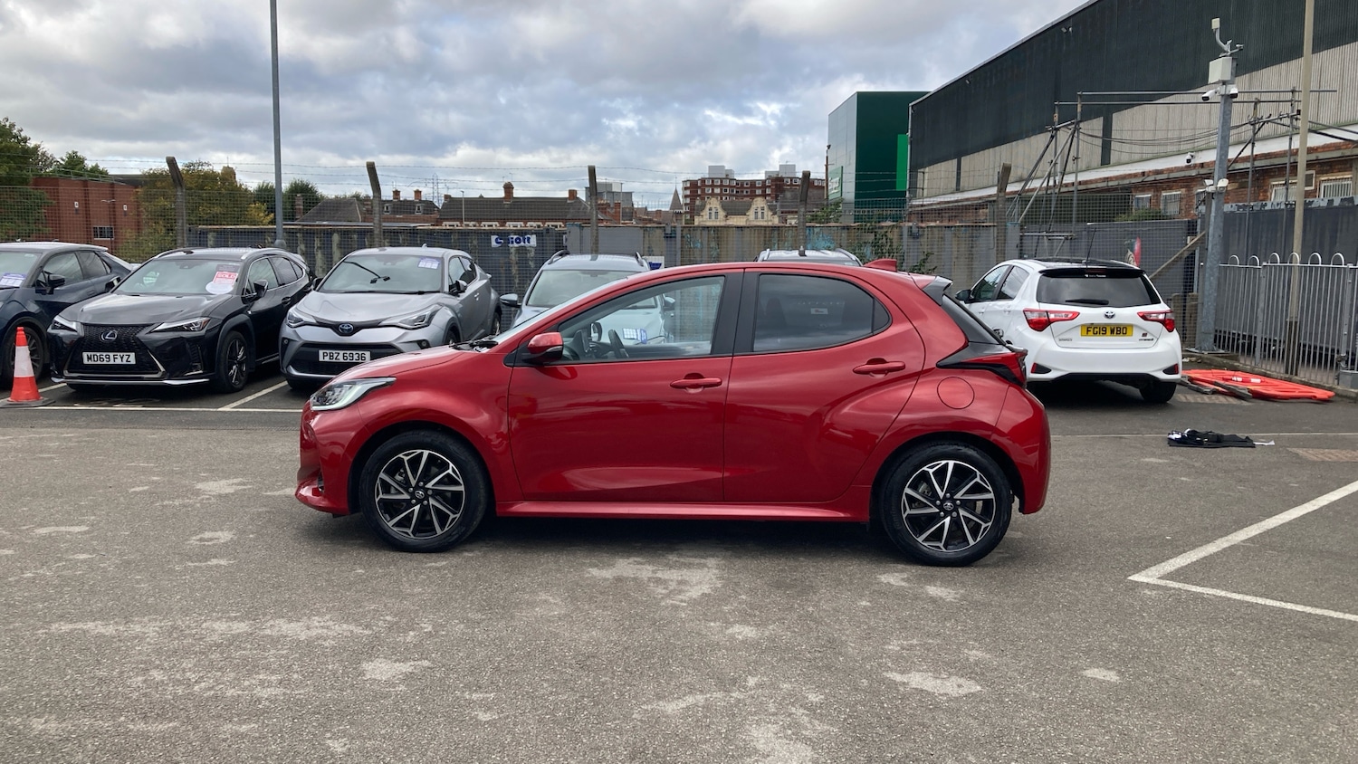Used Toyota Yaris 2022 for sale - 76040607: Photo 17