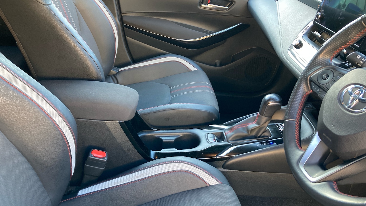 Used Toyota Corolla 2022 for sale - 77135680: Photo 32