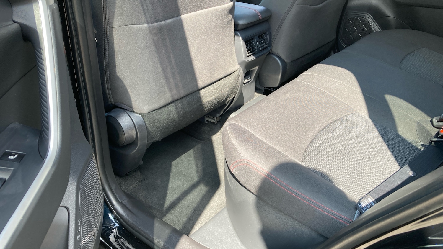 Used Toyota RAV4 2025 for sale - 76694190: Photo 13