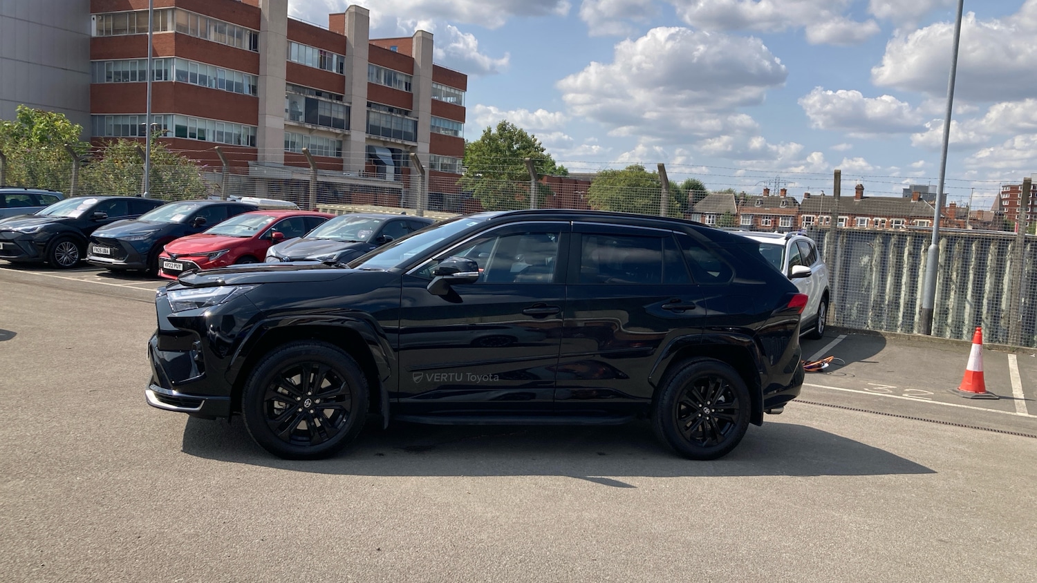 Used Toyota RAV4 2025 for sale - 76694190: Photo 17