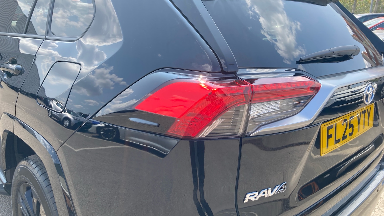 Used Toyota RAV4 2025 for sale - 76694190: Photo 23