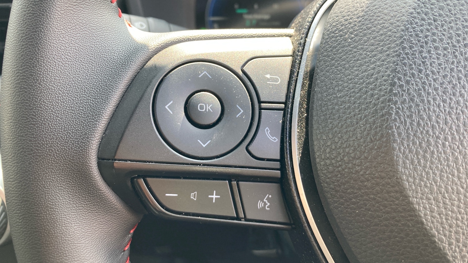 Used Toyota RAV4 2025 for sale - 76694190: Photo 34