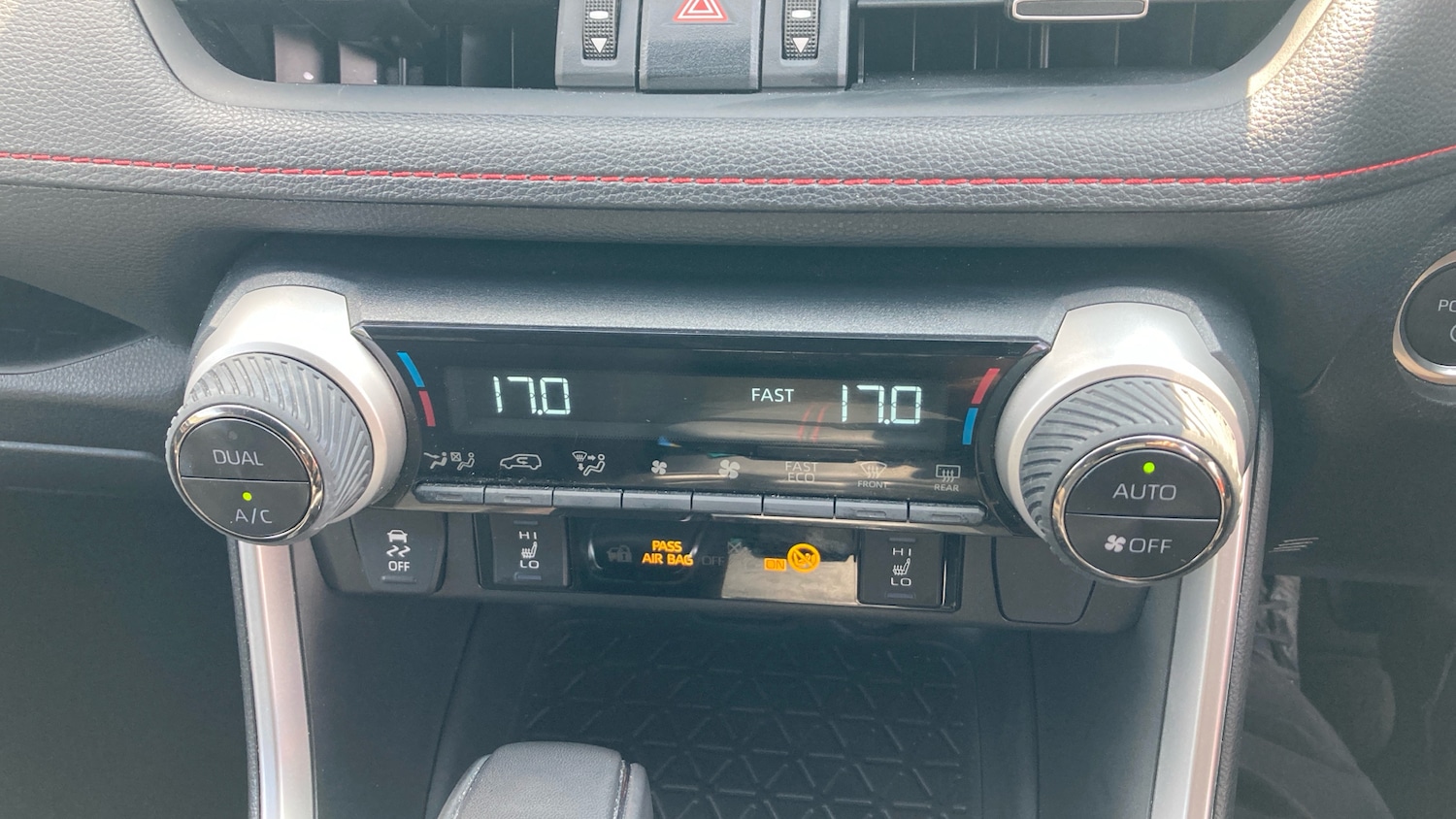 Used Toyota RAV4 2025 for sale - 76694190: Photo 36