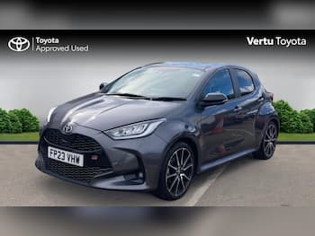 Used Toyota Yaris 2023 for sale - 79812431: Photo