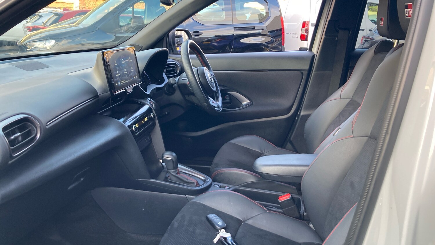 Used Toyota Yaris Cross 2023 for sale - 76554146: Photo 10