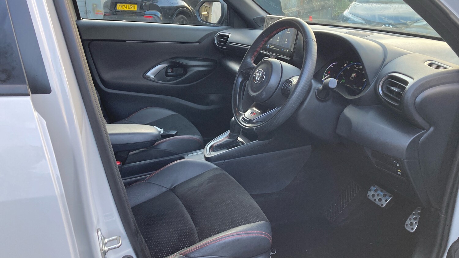 Used Toyota Yaris Cross 2023 for sale - 76554146: Photo 11