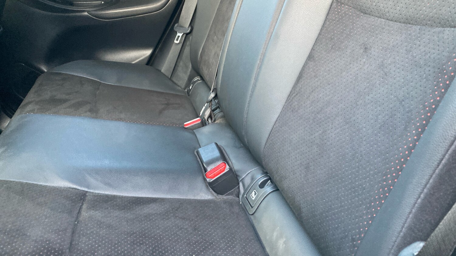 Used Toyota Yaris Cross 2023 for sale - 76554146: Photo 22