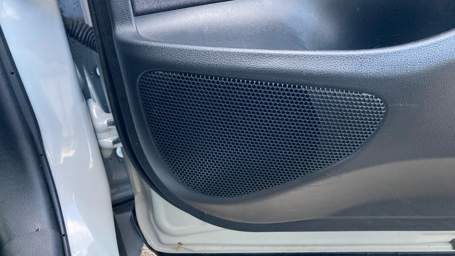 Used Toyota Yaris Cross 2023 for sale - 76554146: Photo 37