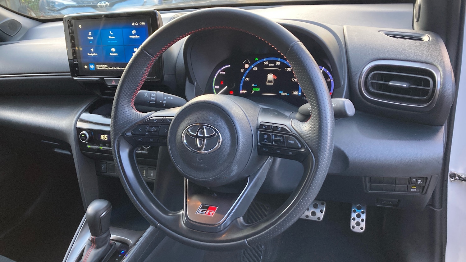 Used Toyota Yaris Cross 2023 for sale - 76554146: Photo 8