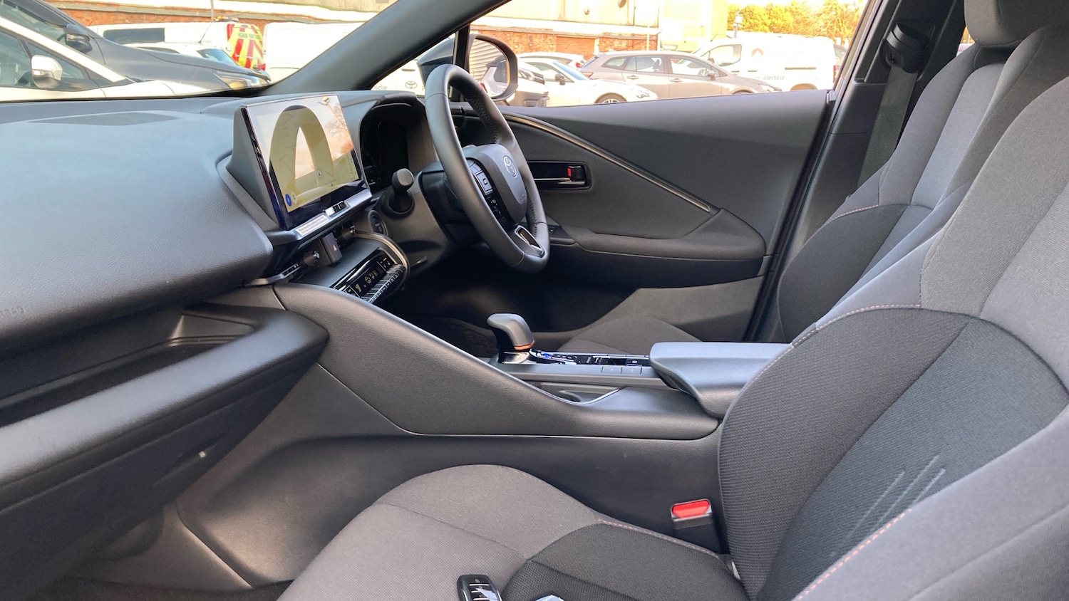 Used Toyota C-HR 2024 for sale - 77085423: Photo 10