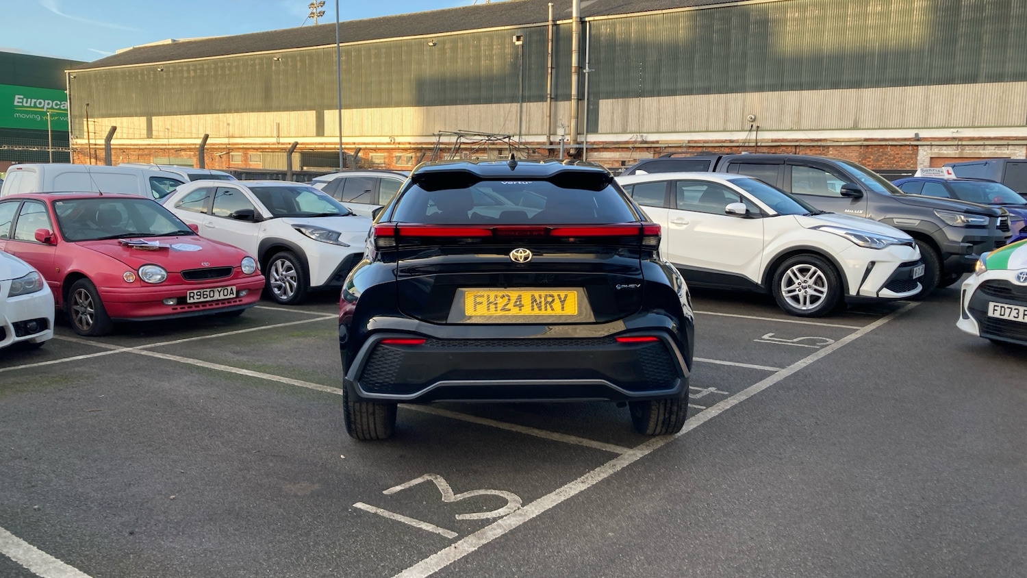 Used Toyota C-HR 2024 for sale - 77085423: Photo 19