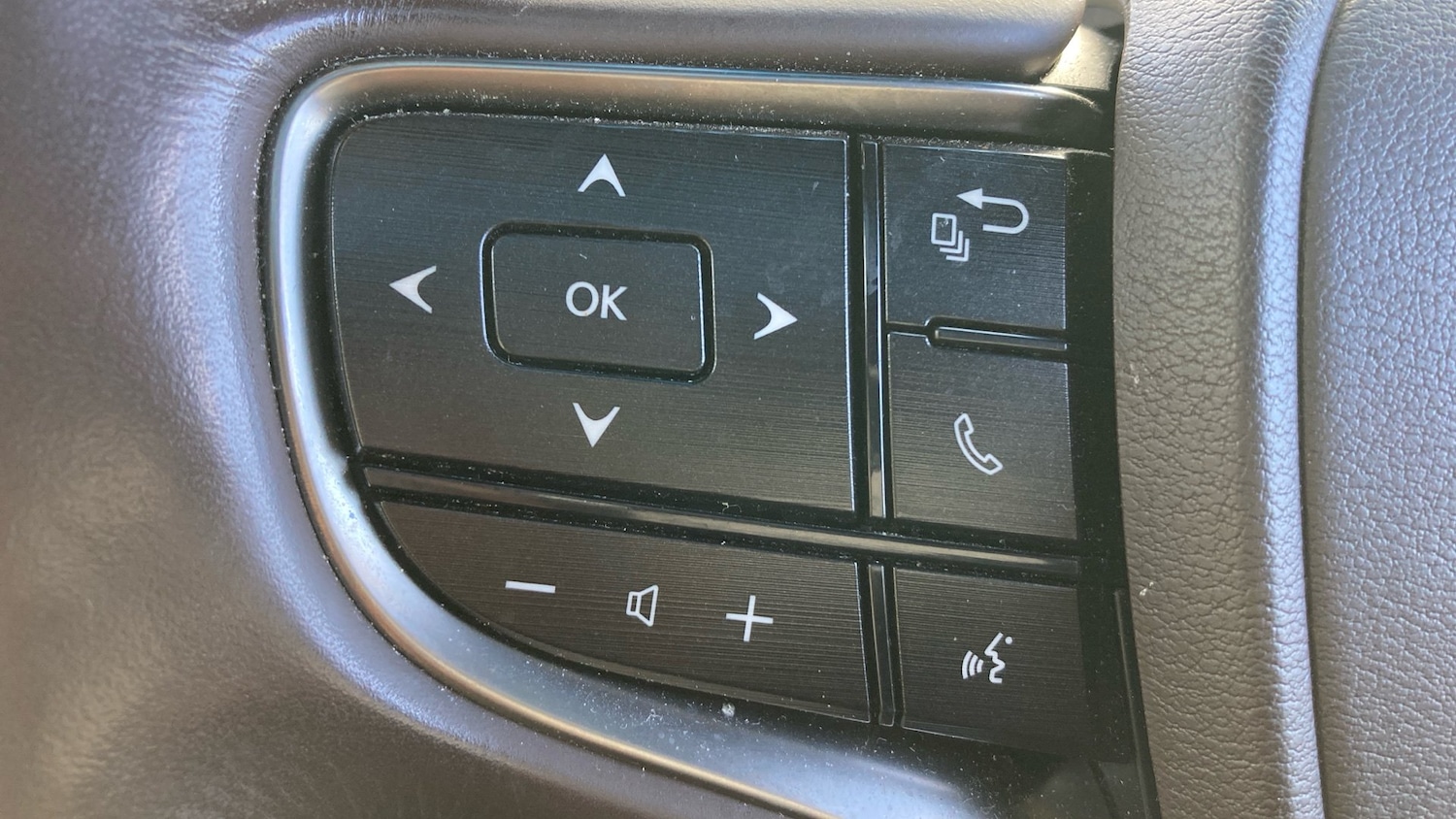 Used Lexus ES 2020 for sale - 76891965: Photo 31