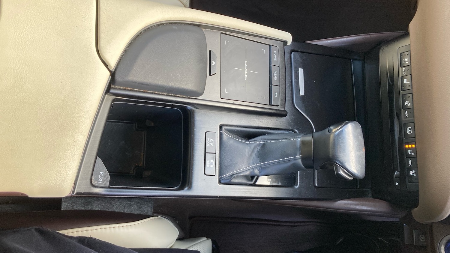 Used Lexus ES 2020 for sale - 76891965: Photo 33