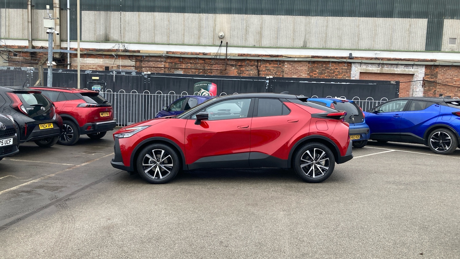 Used Toyota C-HR 2025 for sale - 76583188: Photo 17