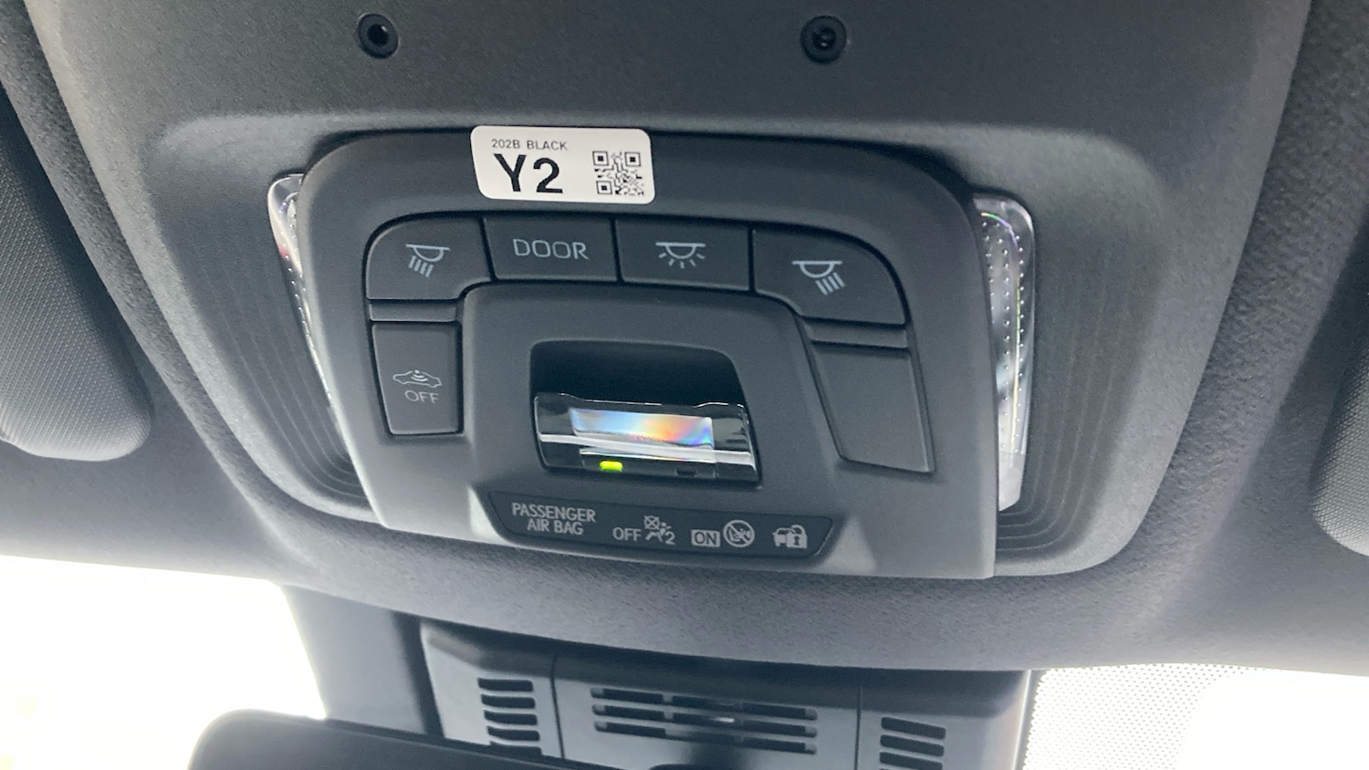 Used Toyota C-HR 2025 for sale - 76583188: Photo 40