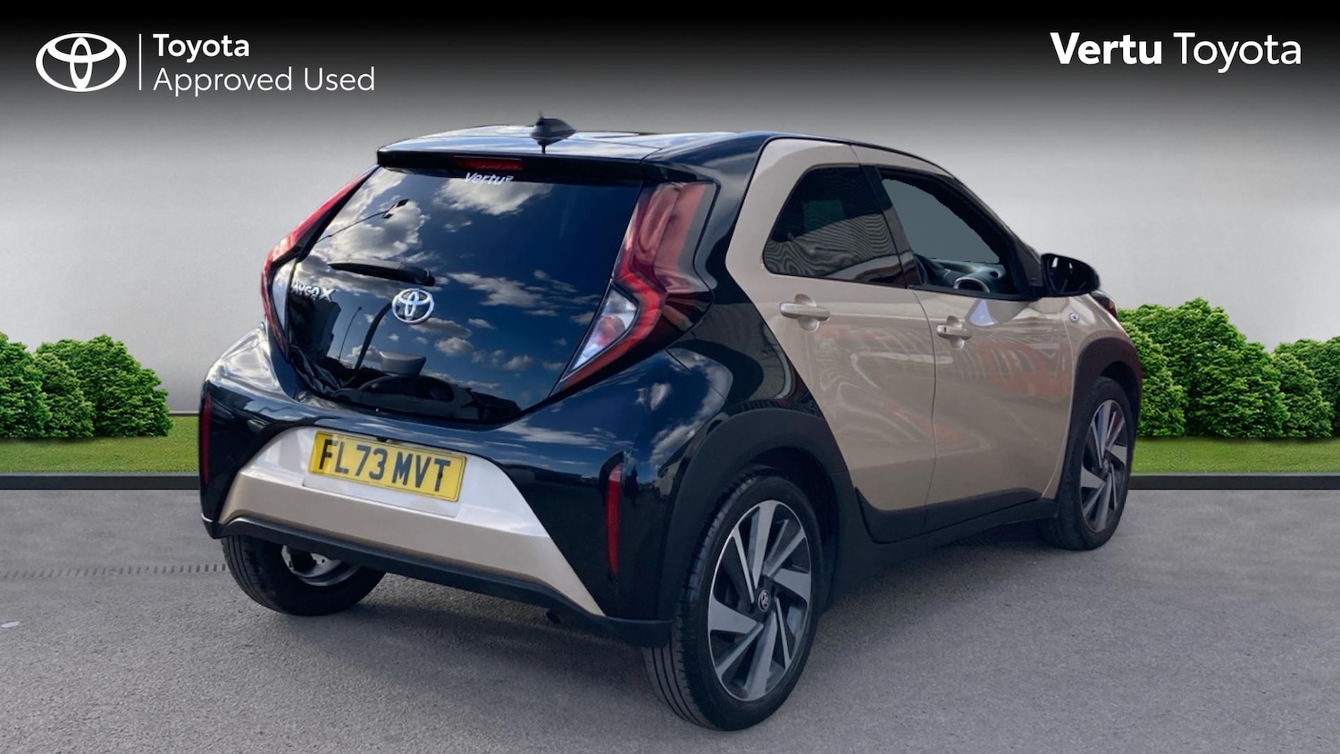 Used Toyota Aygo X 2023 for sale - 78038551: Photo 2