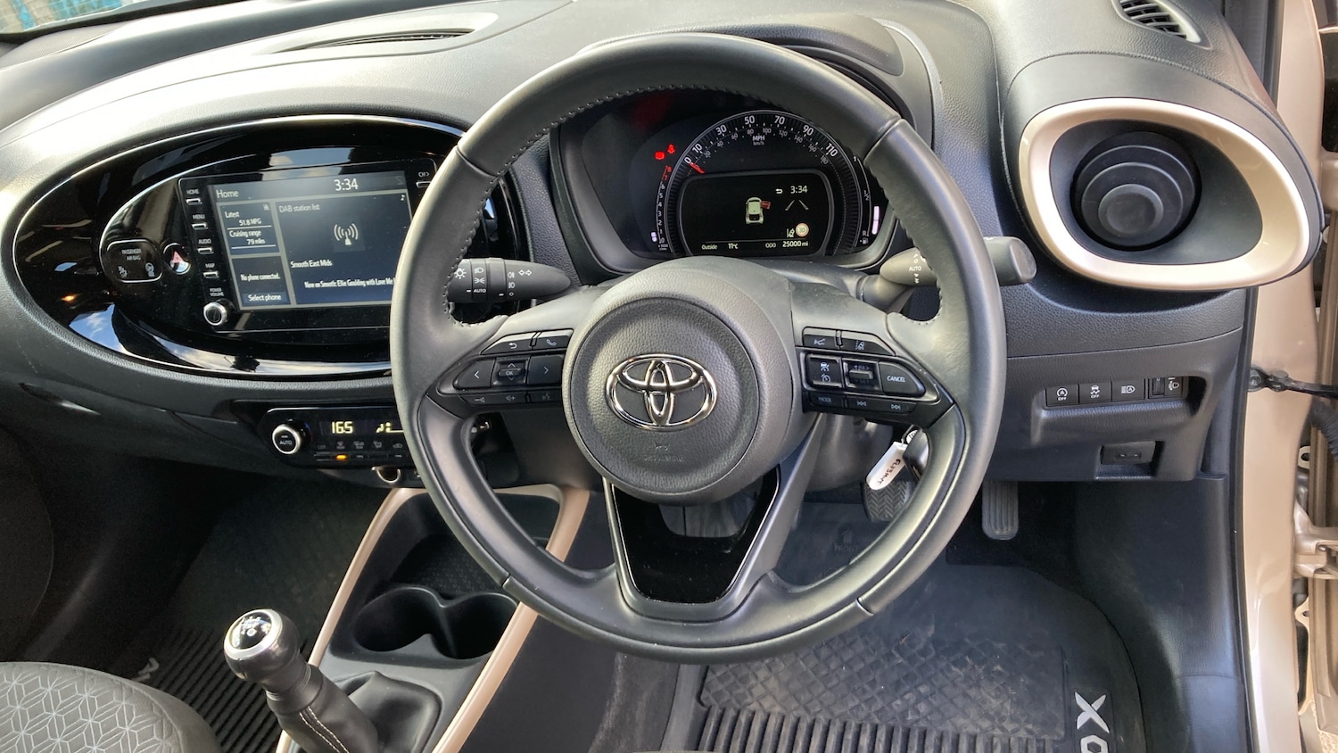 Used Toyota Aygo X 2023 for sale - 78038551: Photo 6