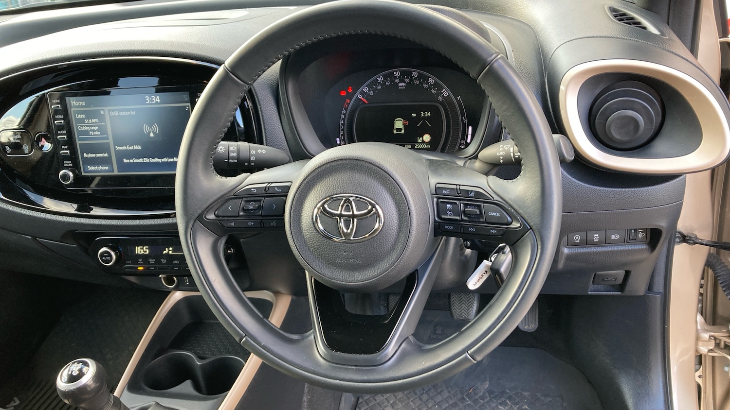Used Toyota Aygo X 2023 for sale - 78038551: Photo 8