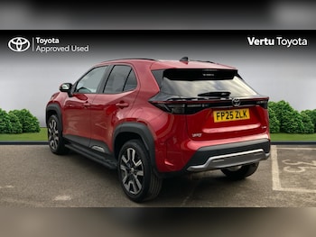 Used Toyota Yaris Cross 2025 for sale - 76319555: Photo