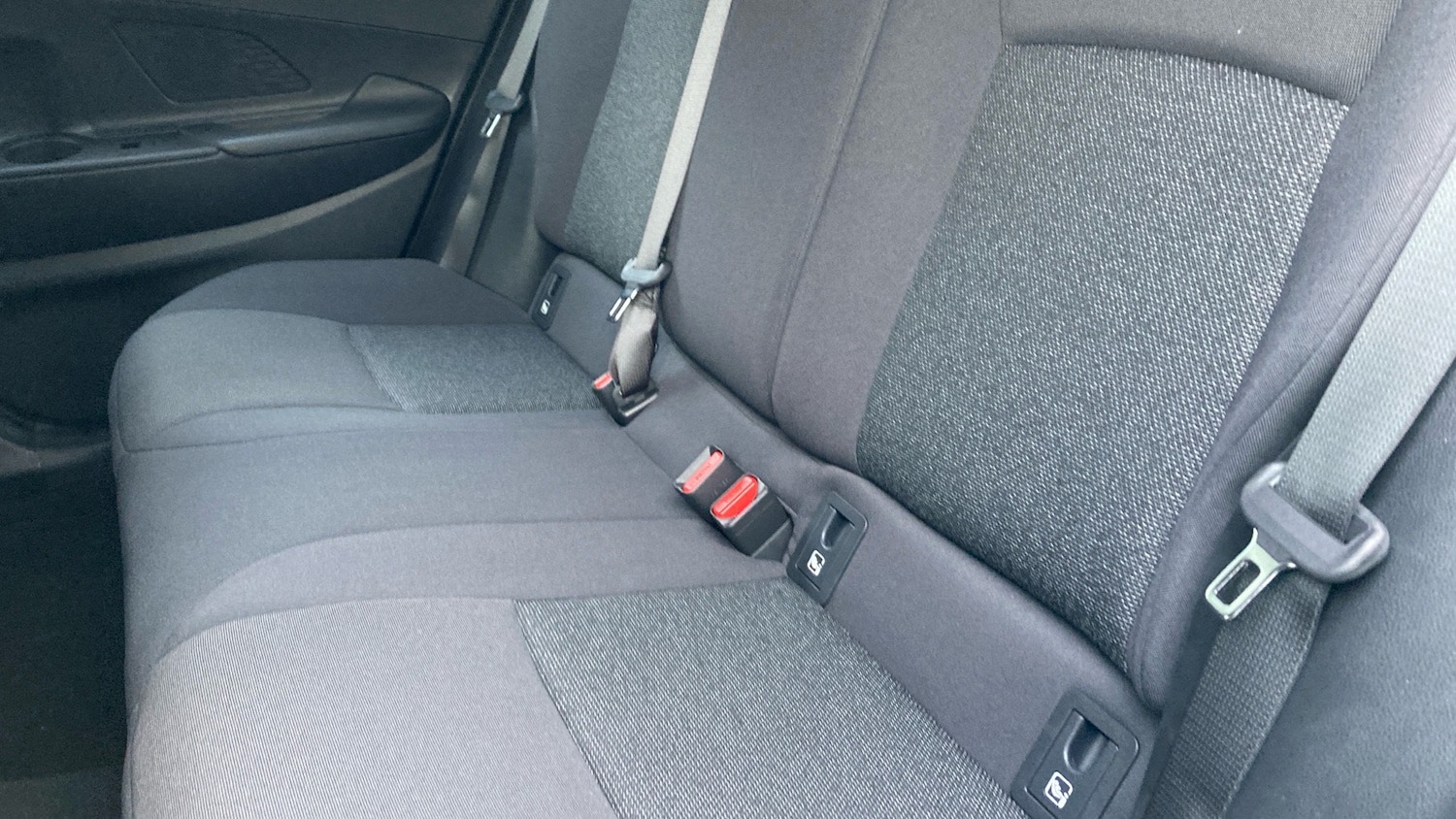 Used Toyota C-HR 2025 for sale - 78223185: Photo 21