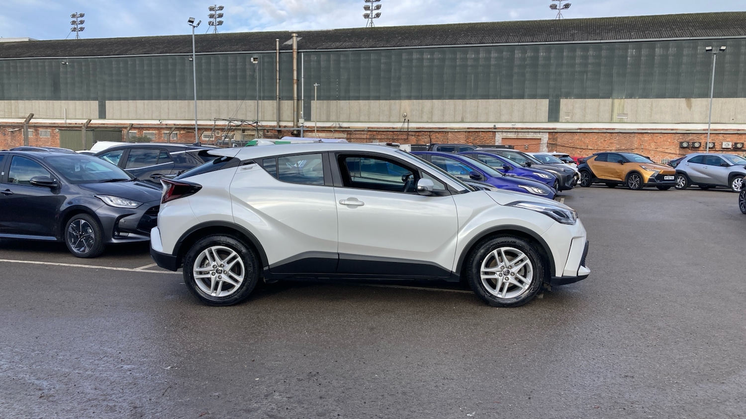 Used Toyota C-HR 2022 for sale - 76945321: Photo 16