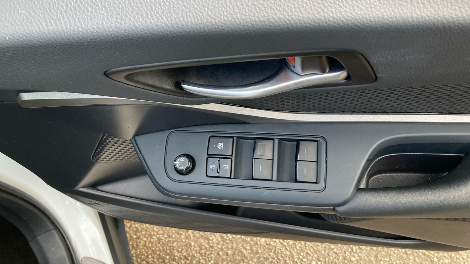 Used Toyota C-HR 2022 for sale - 76945321: Photo 31