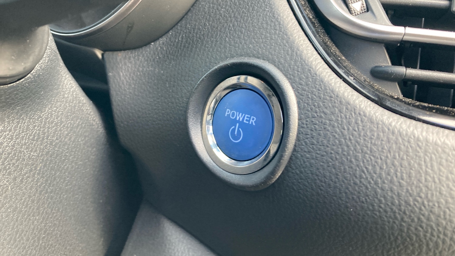 Used Toyota C-HR 2022 for sale - 76945321: Photo 34