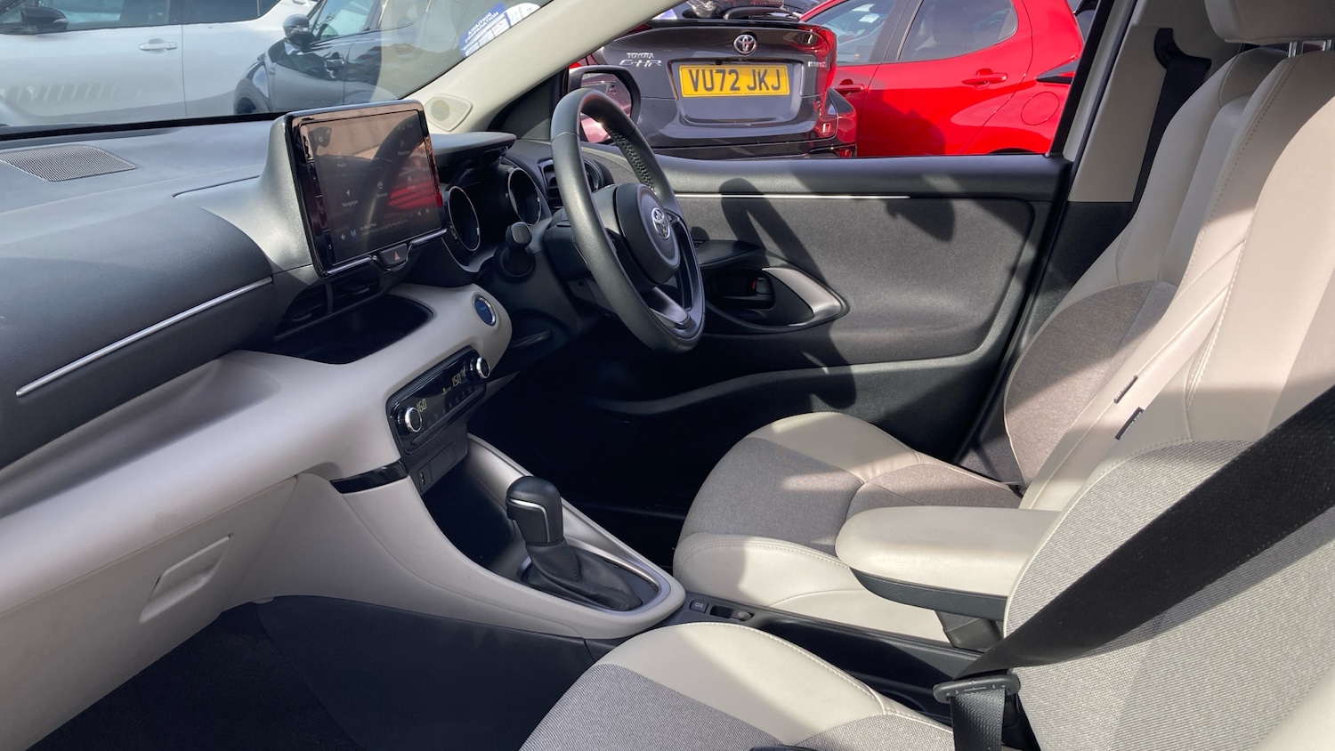 Used Toyota Yaris 2023 for sale - 76583136: Photo 10