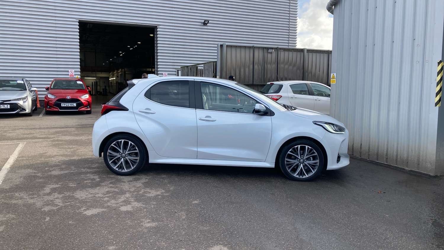 Used Toyota Yaris 2023 for sale - 76583136: Photo 16