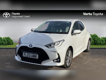 Used Toyota Yaris 2023 for sale - 76583136: Photo
