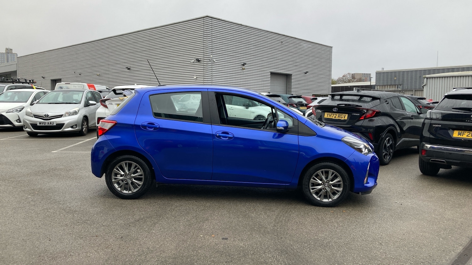 Used Toyota Yaris 2018 for sale - 76588978: Photo 16