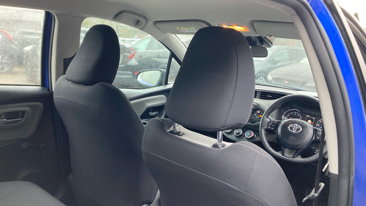 Used Toyota Yaris 2018 for sale - 76588978: Photo 20