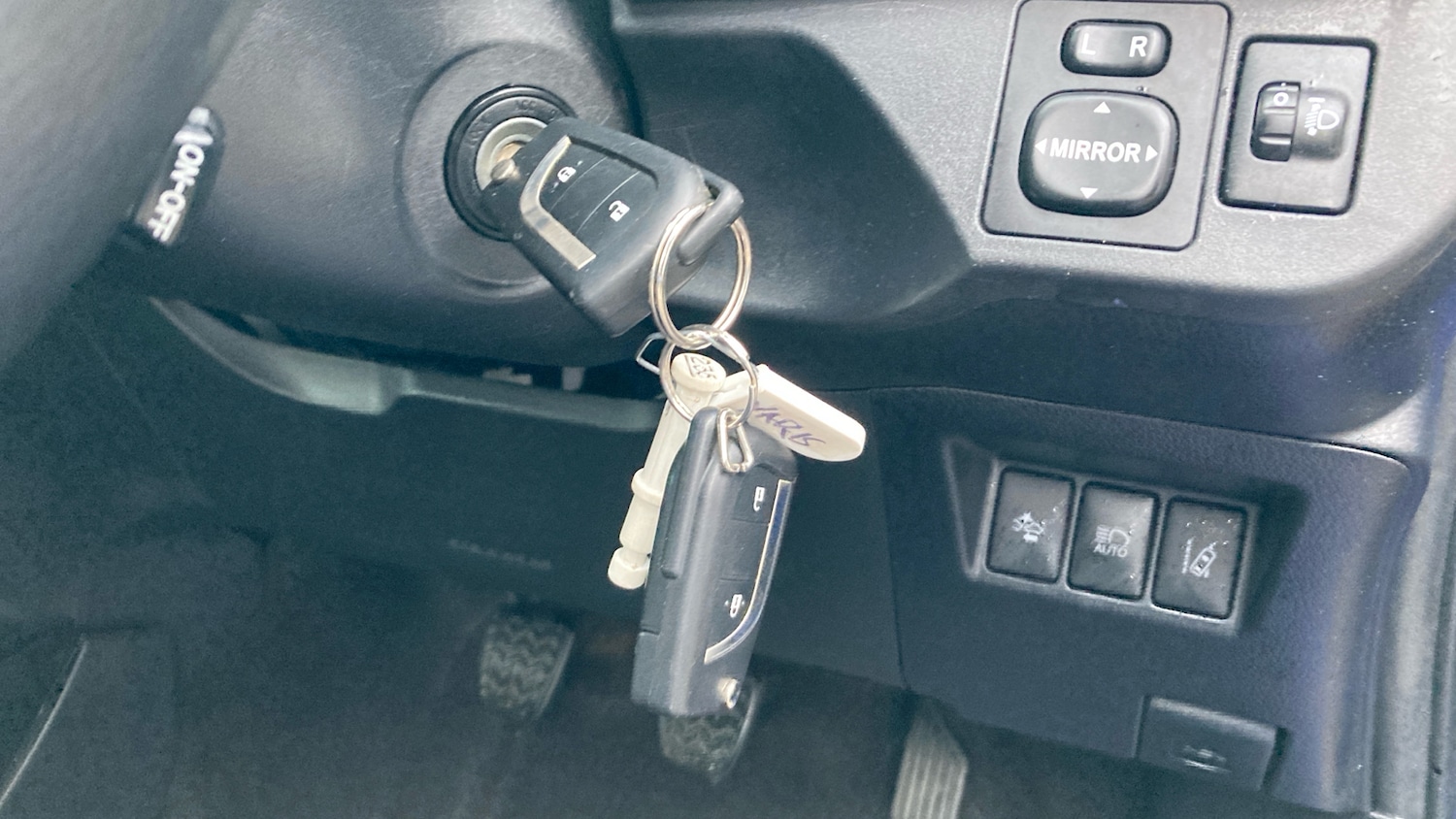 Used Toyota Yaris 2018 for sale - 76588978: Photo 32