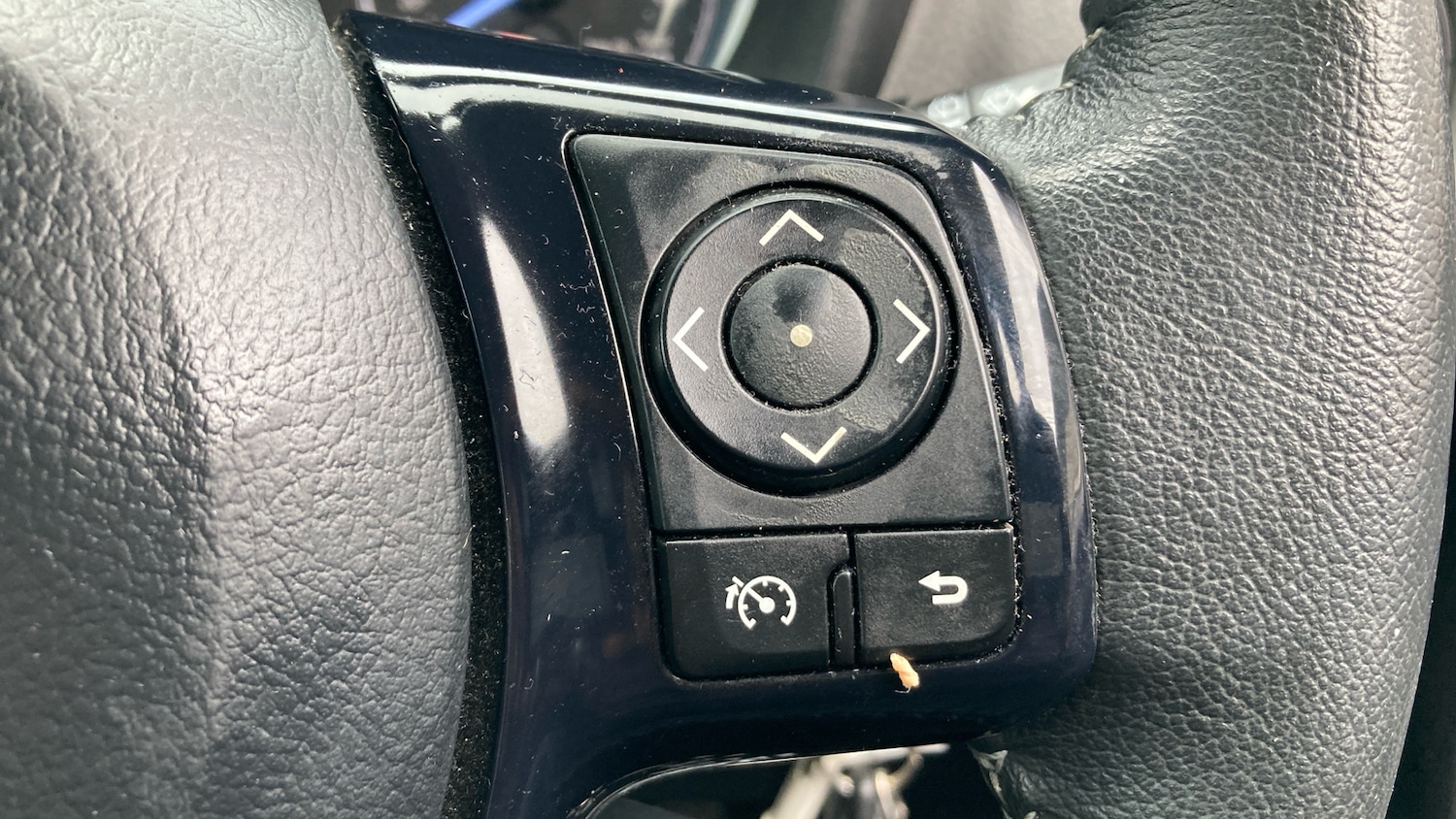 Used Toyota Yaris 2018 for sale - 76588978: Photo 39