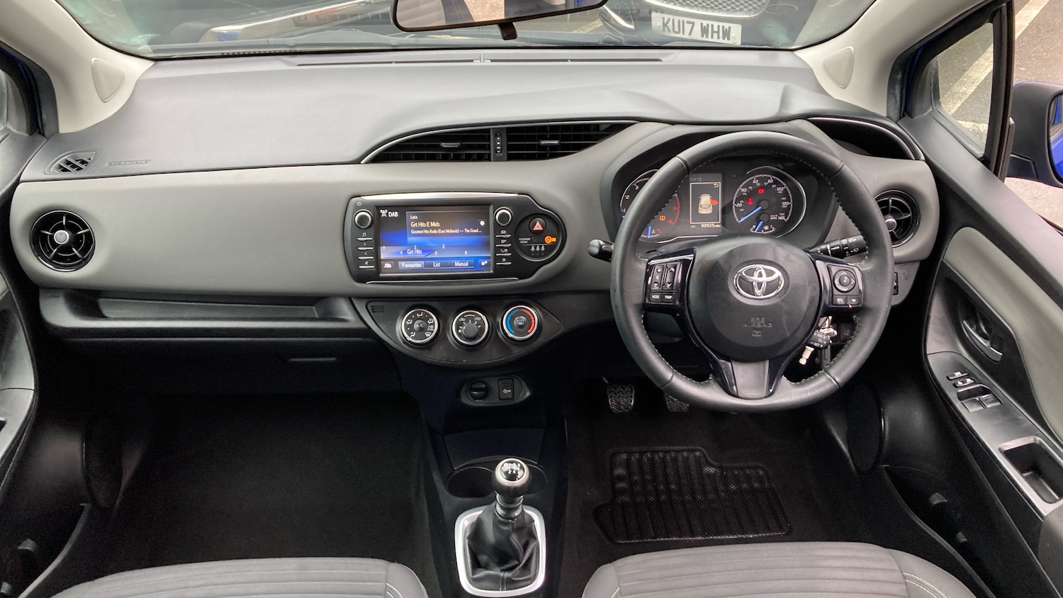 Used Toyota Yaris 2018 for sale - 76588978: Photo 5