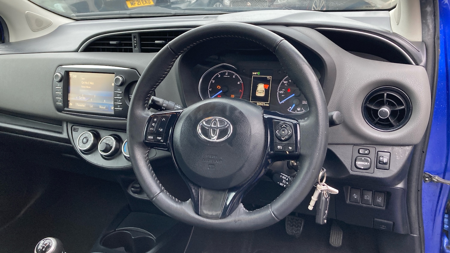 Used Toyota Yaris 2018 for sale - 76588978: Photo 6