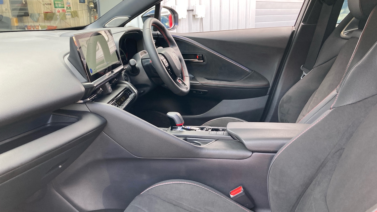 Used Toyota C-HR 2025 for sale - 76464335: Photo 10